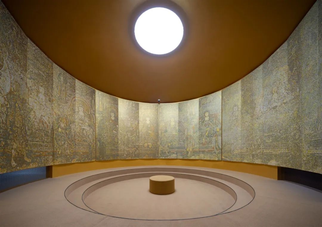 《觉知 -CMYK四川新津观音寺毗卢殿壁画》 于2026成都双年展现场