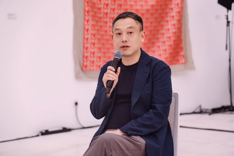 策展人何桂彦