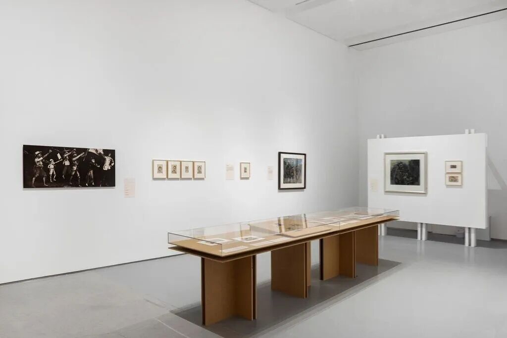 “换了人间:符罗飞的现实主义绘画与中国战时艺术”展览现场