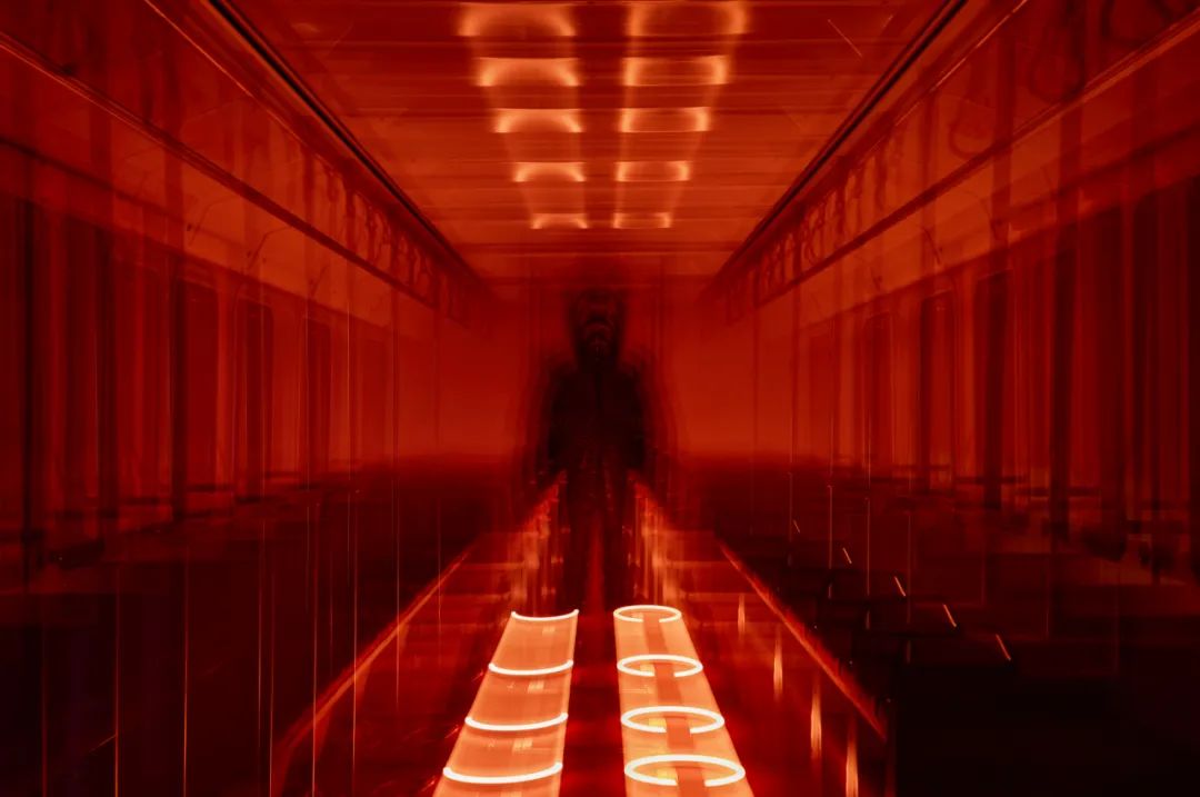 内部 X _X2 INSIDE X_X2 数字艺术微喷 Digital giclée print|90 × 135 cm|2025