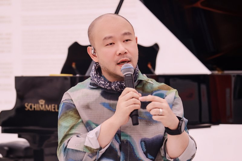 艺术批评家姜俊