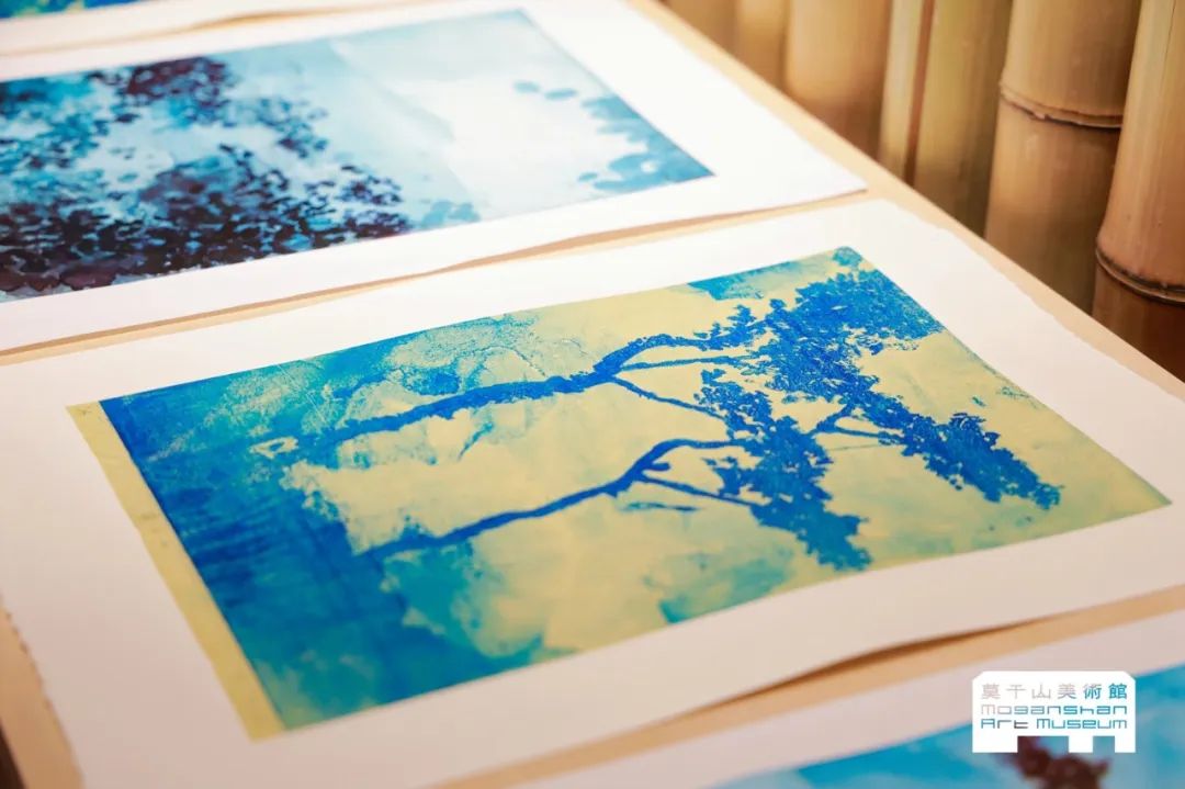 严善錞版画作品于莫干山美术馆展览现场