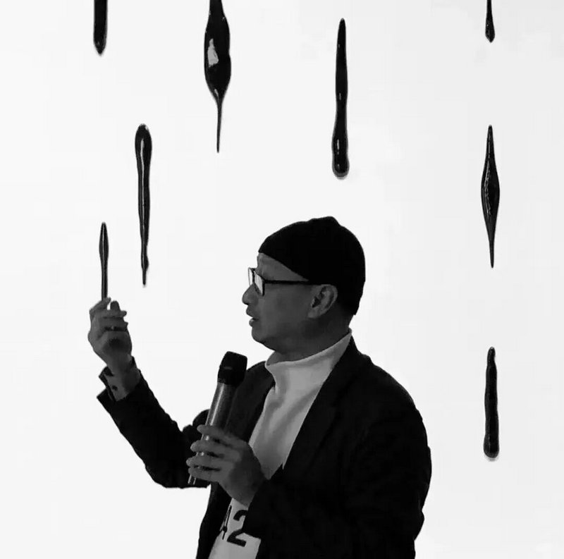 冯博一 策展人、美术评论家