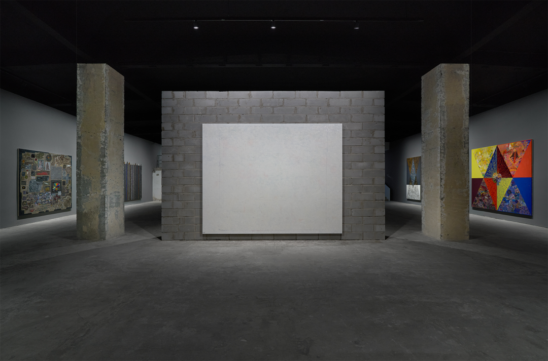 展览现场,欧阳春个展“涅槃”,2026,摄影:孙诗