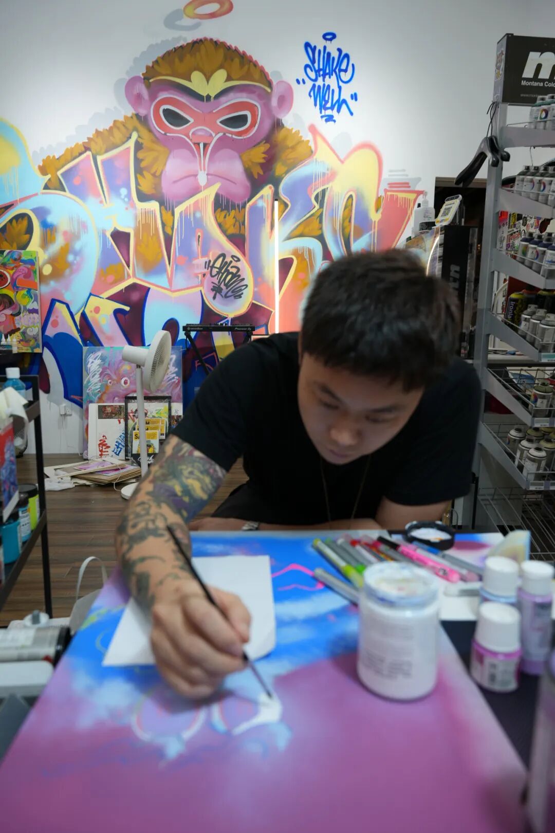 上海涂鸦艺术家刘闻睿
