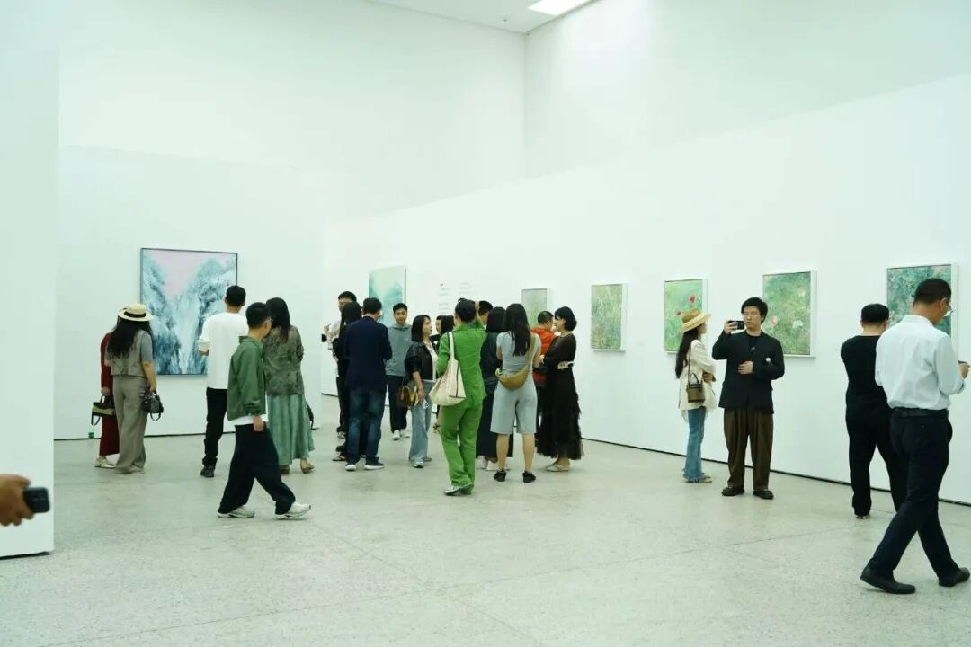 春风苔岑—— 何多苓师生展