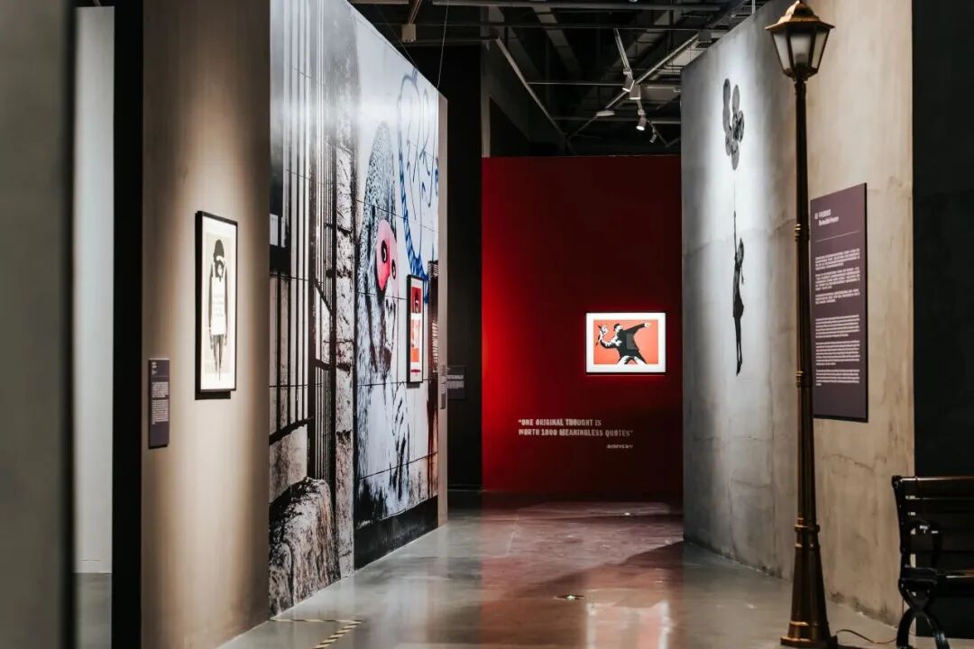 “肯尼·沙夫:情绪宇宙”展览现场,湖北美术馆,2026年