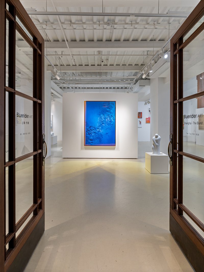 “虚与实”展览现场,2026.8.15-10.18,Bluerider ART 上海·外滩