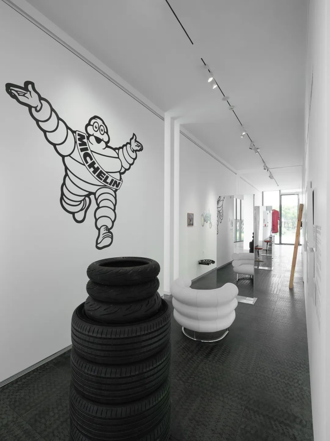 Bibendum 扶手椅 艾琳・格雷（爱尔兰，1878&ndash;1976）